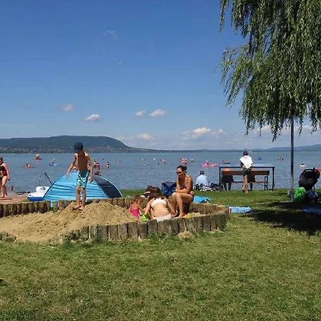 Holiday In 19424 * Balatonmáriafürdő