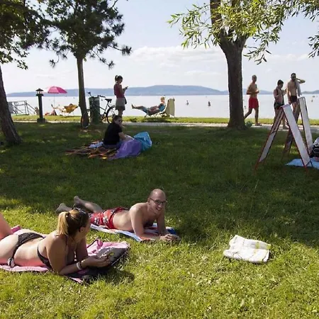 Holiday In 19424 Balatonmáriafürdő